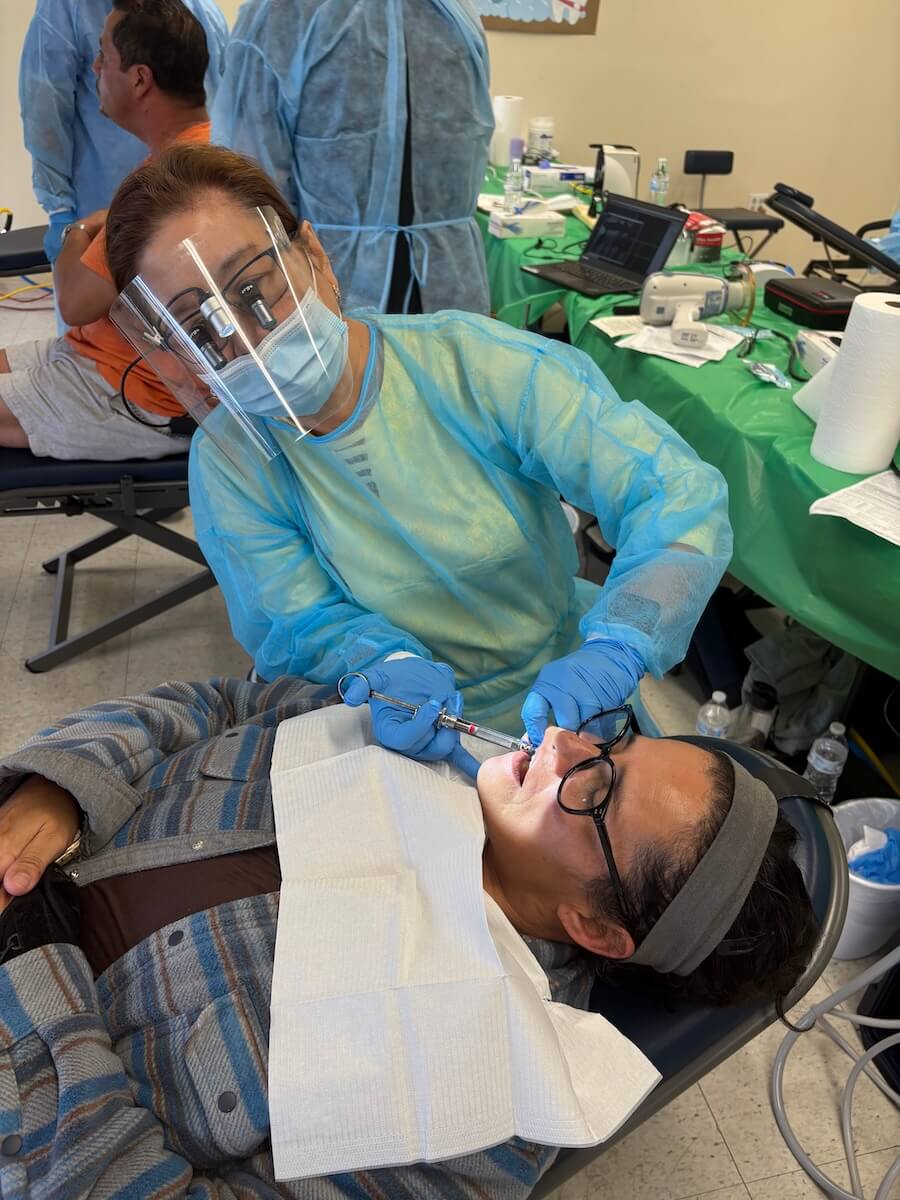 Free Dental Clinic Photo 3
